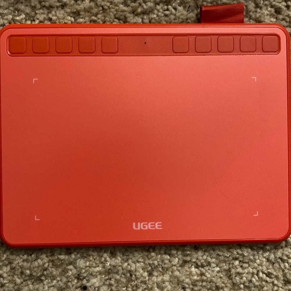 Red Ugee Drawing Tablet MISSING USB-C CABLE perfect for beginners used once